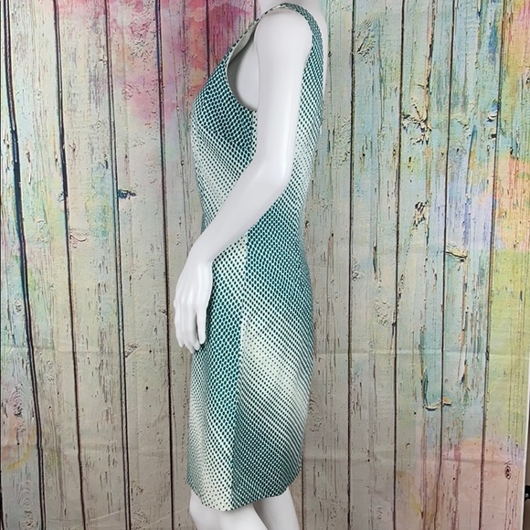 Max And Cleo Sleeveless Shift Dress - Picture 3 of 6